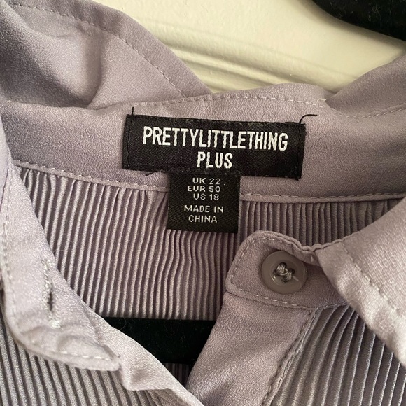 Pretty Little Thing Plus Size Gray ruffled blouse - Picture 2 of 2